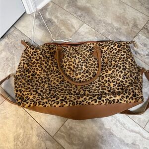 Leopard Print weekend Tote Bag in Brown